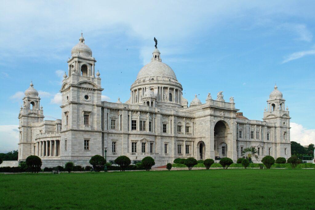 Explore Kolkata