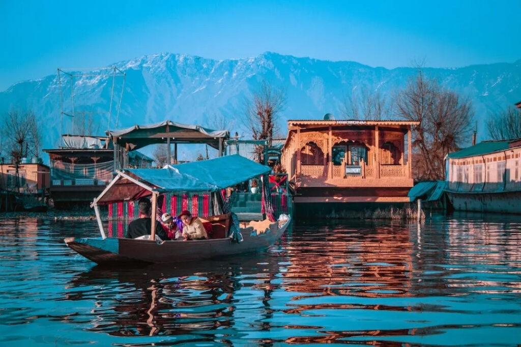 Kashmir Gateway